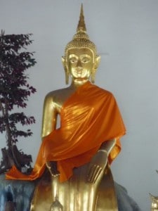boudha assis