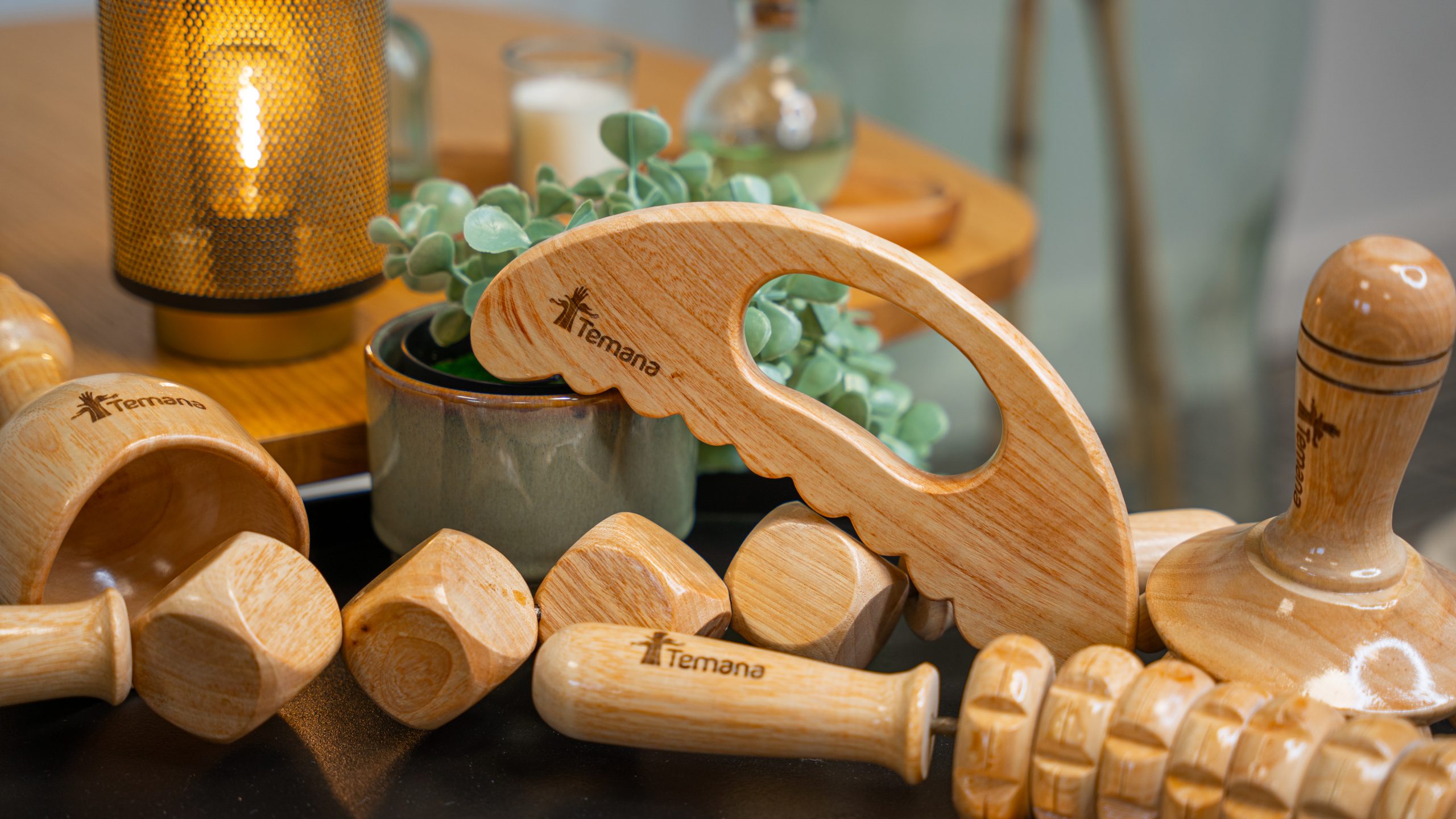 Outils de massage en bois Temana