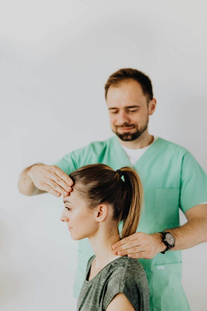 Kinésithérapeute massage thérapeutique
